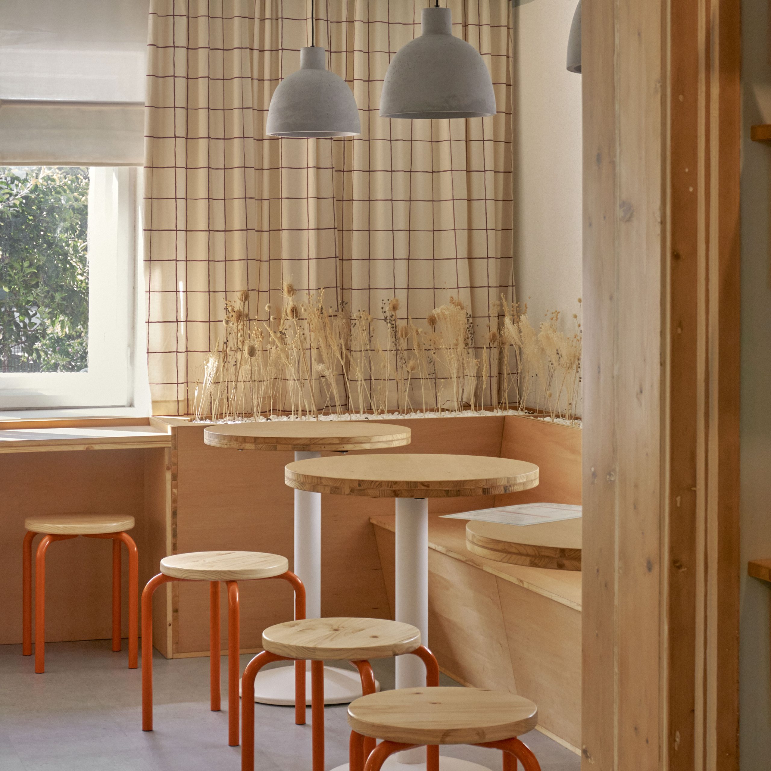 Roadsted_Naidin_Interiors